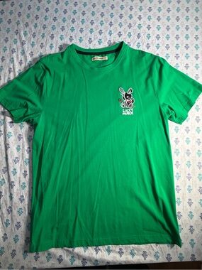 Lucky Charm Bunny Graphic T-Shirt Size Medium Green Streetwear Tee